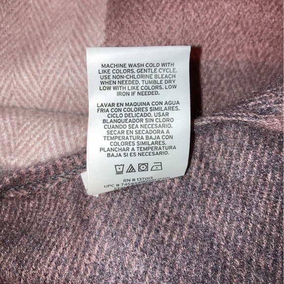 Woolrich fold over fringed Blanket shawl OS - Picture 9 of 9